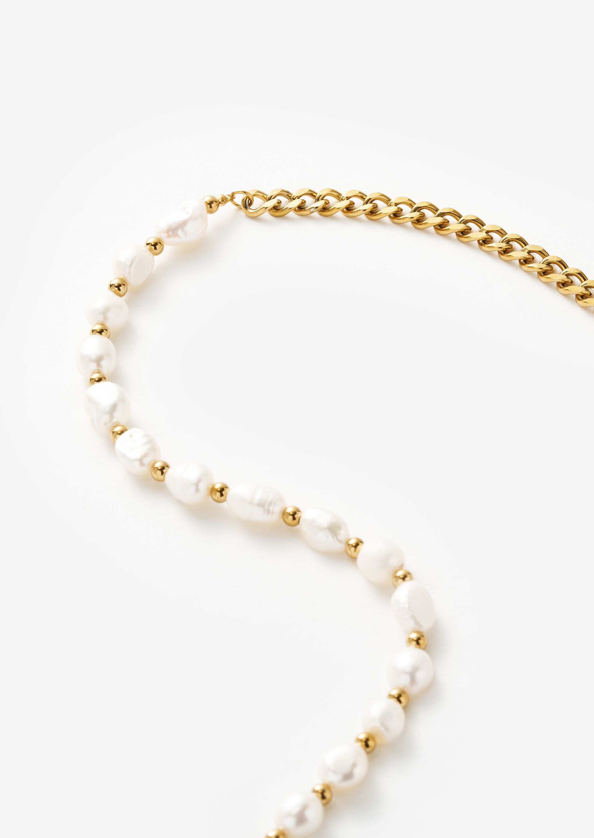 Irregular Pearl Necklace