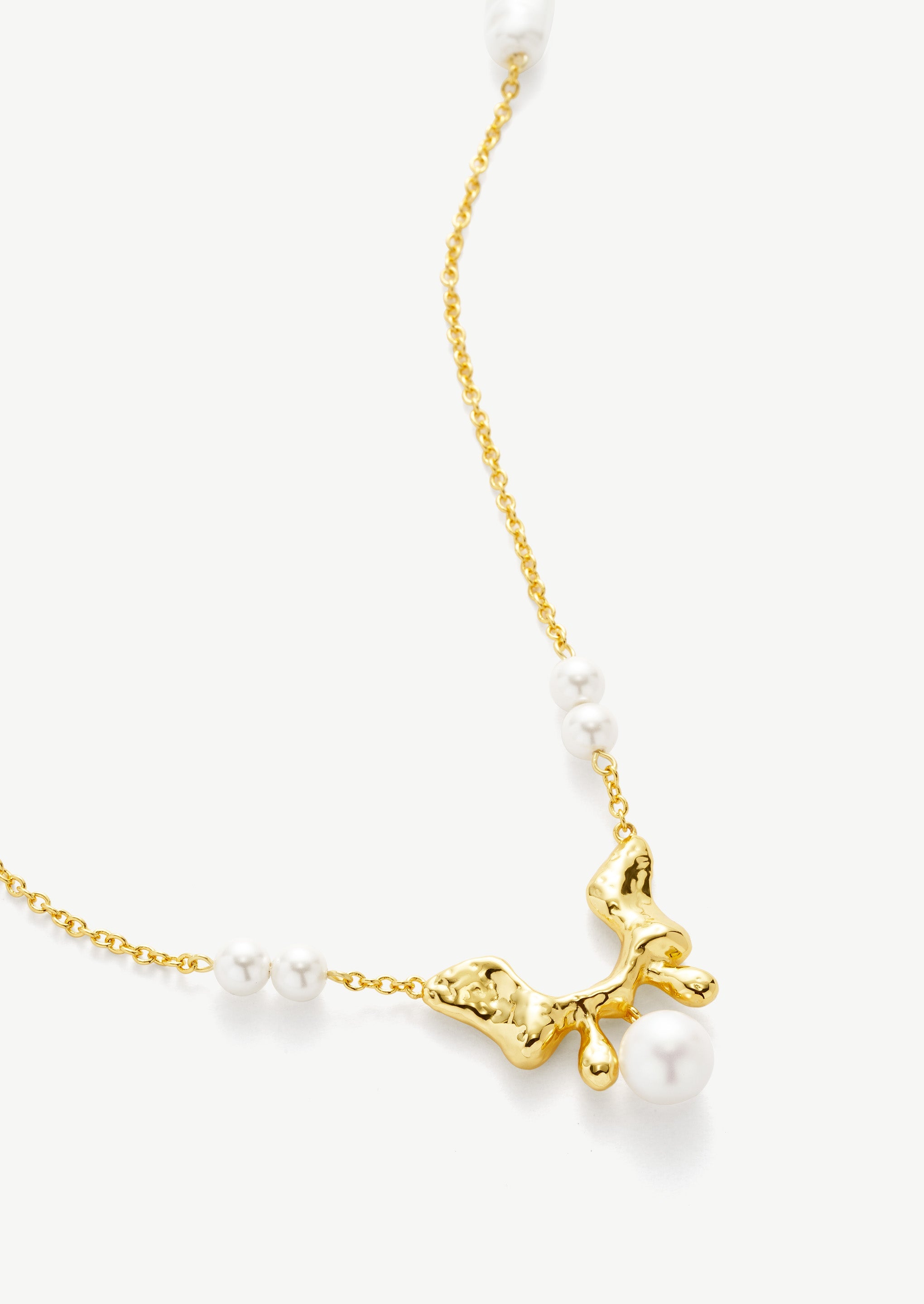 Molten Pearl Pendant Necklace