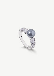 Croissant Pearl Ring