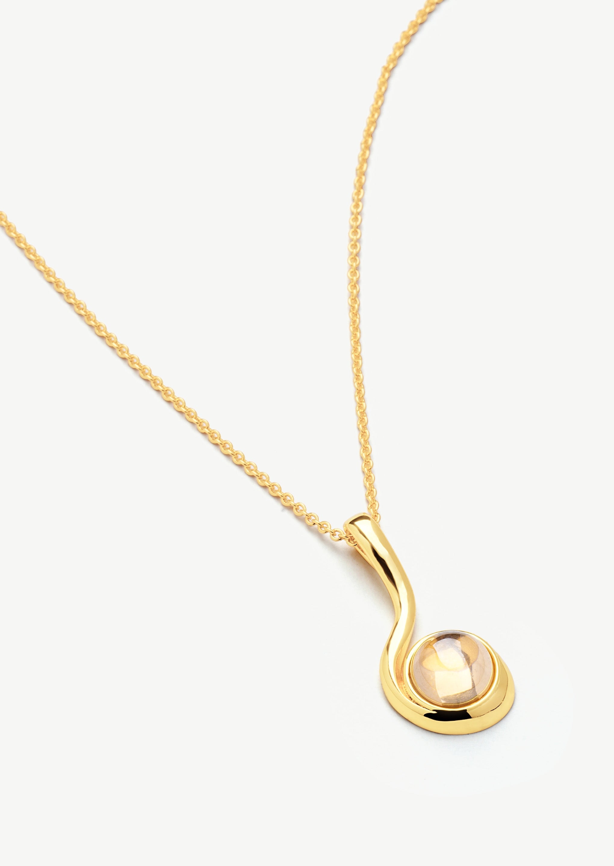 Curve Pendant Necklace