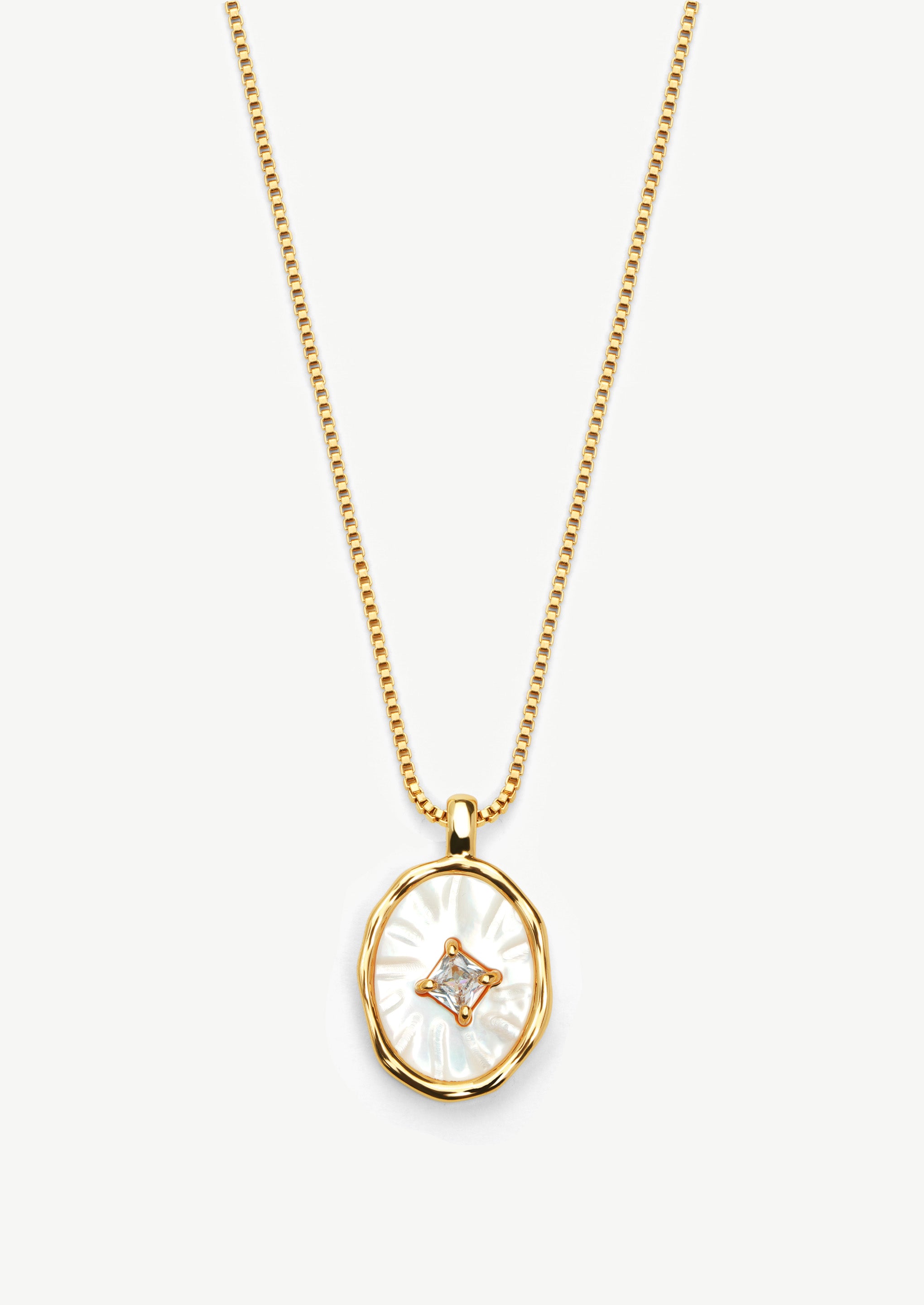 Shell Pendant Necklace