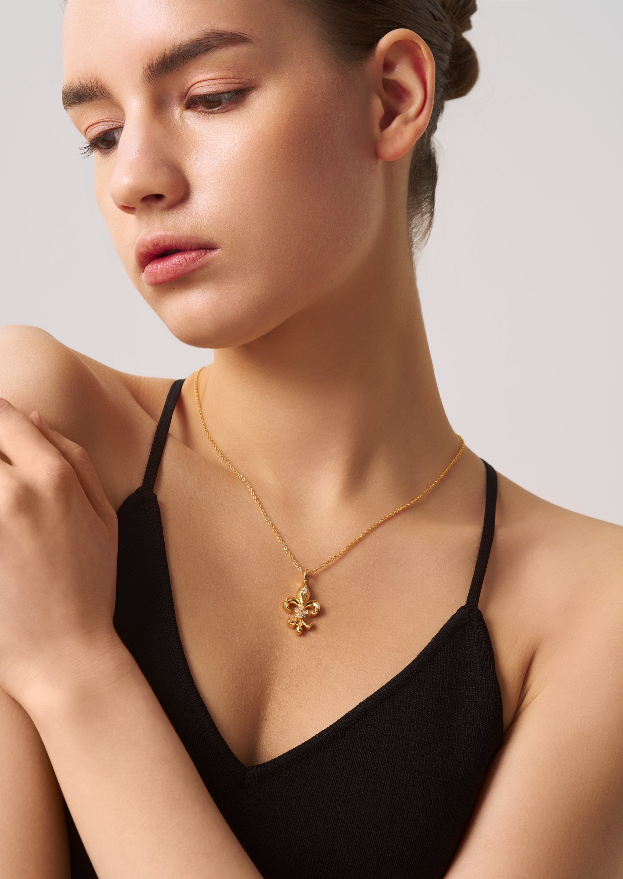 Fleur-de-Lis Pendant Necklace