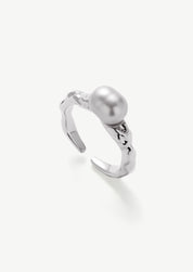 Pearl Wave Ring