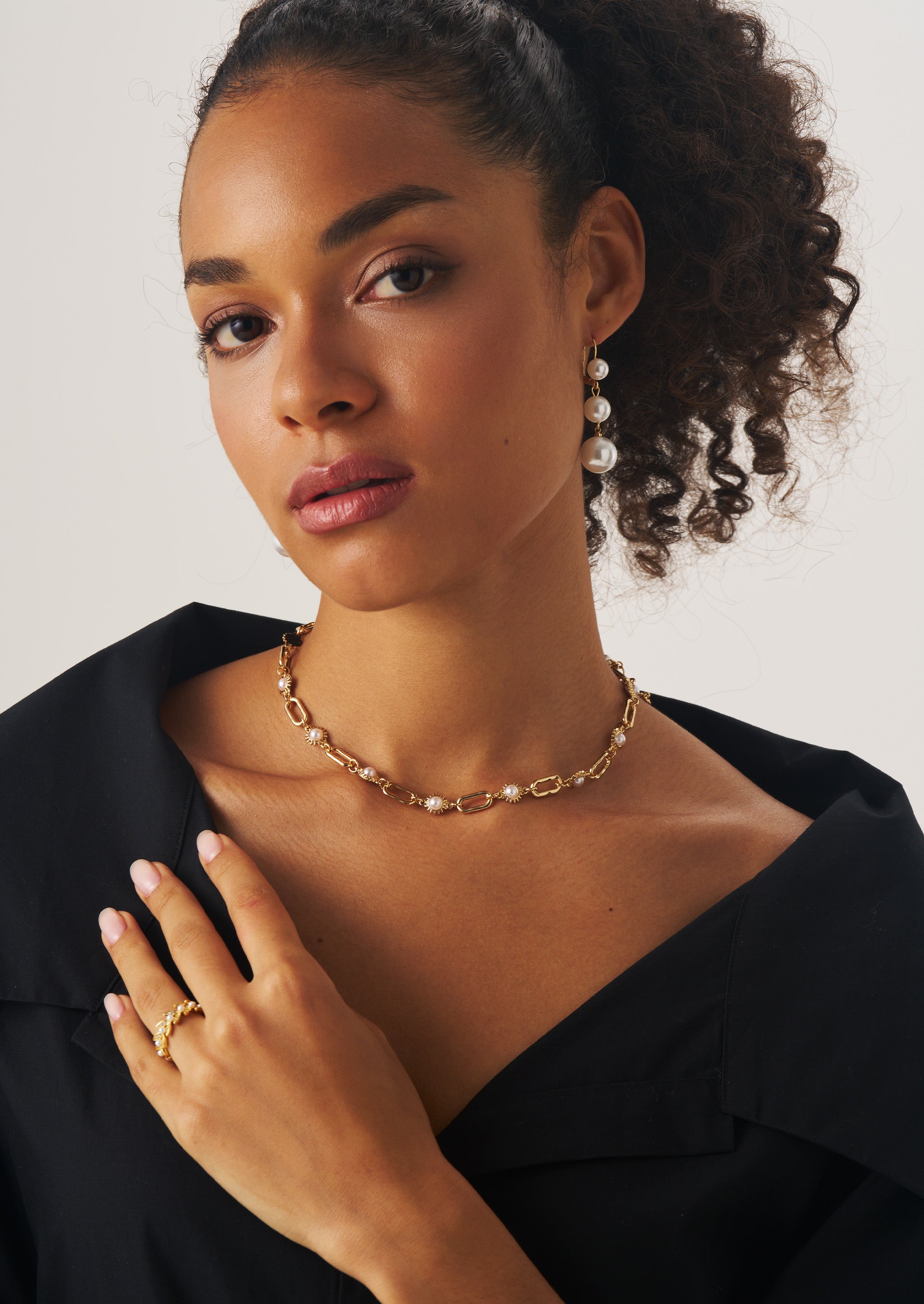 Pearl Gold Link Chain Necklace